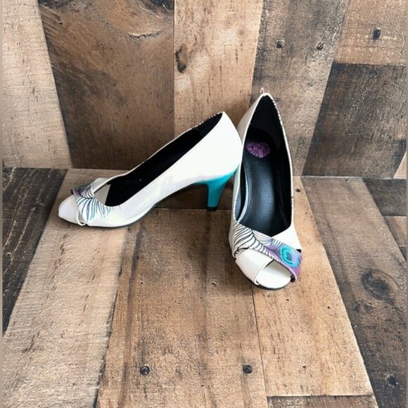 T.U.K. Peep-Toe Pumps With Peacock Feather & Turquoise Heel Size 6 Retro Style - Picture 2 of 7